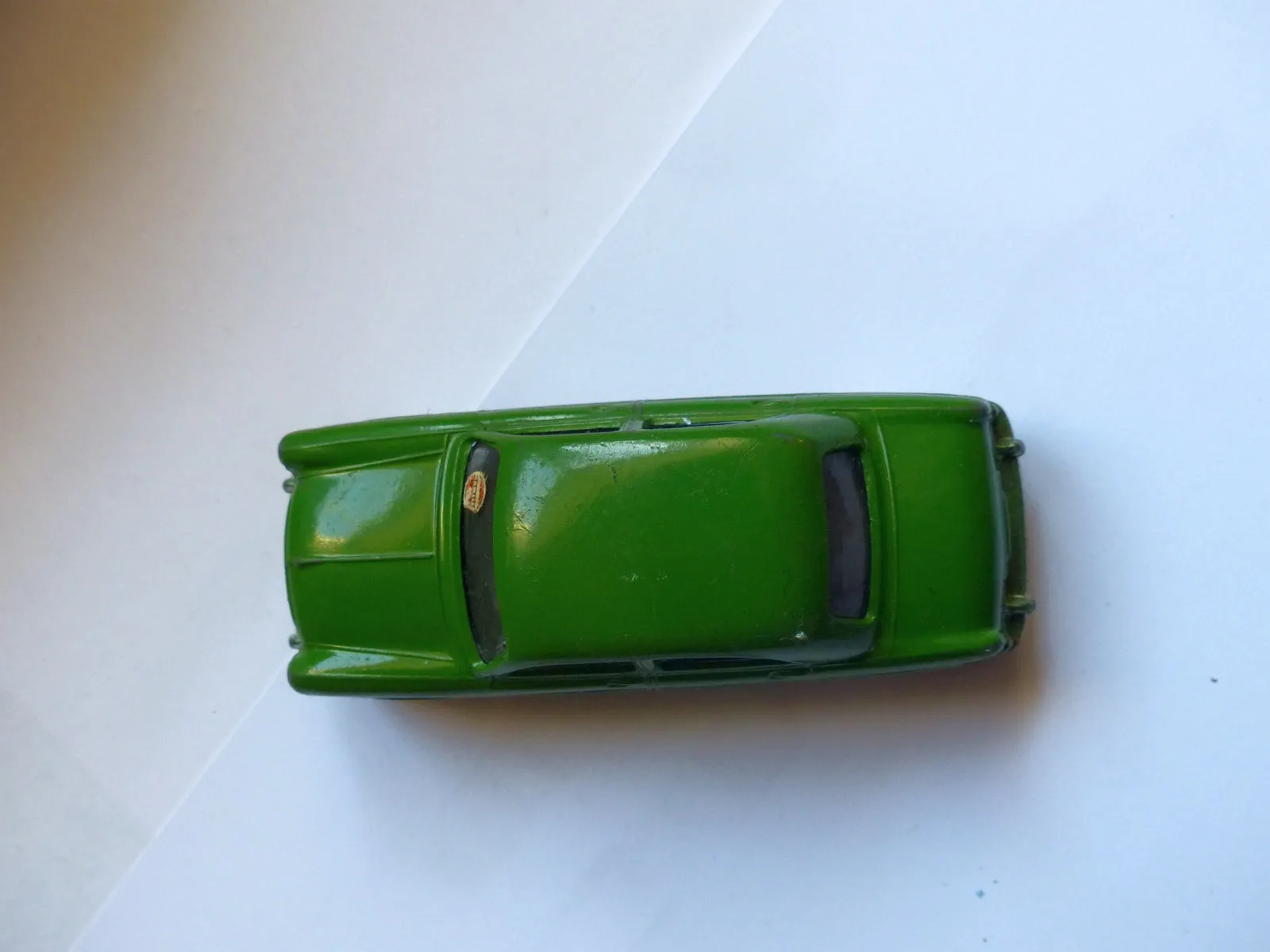 200M Ford Consul green