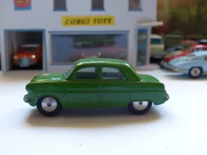 200M Ford Consul green