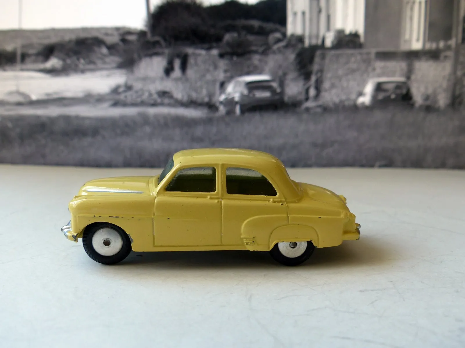 203 Vauxhall Velox with excellent original box