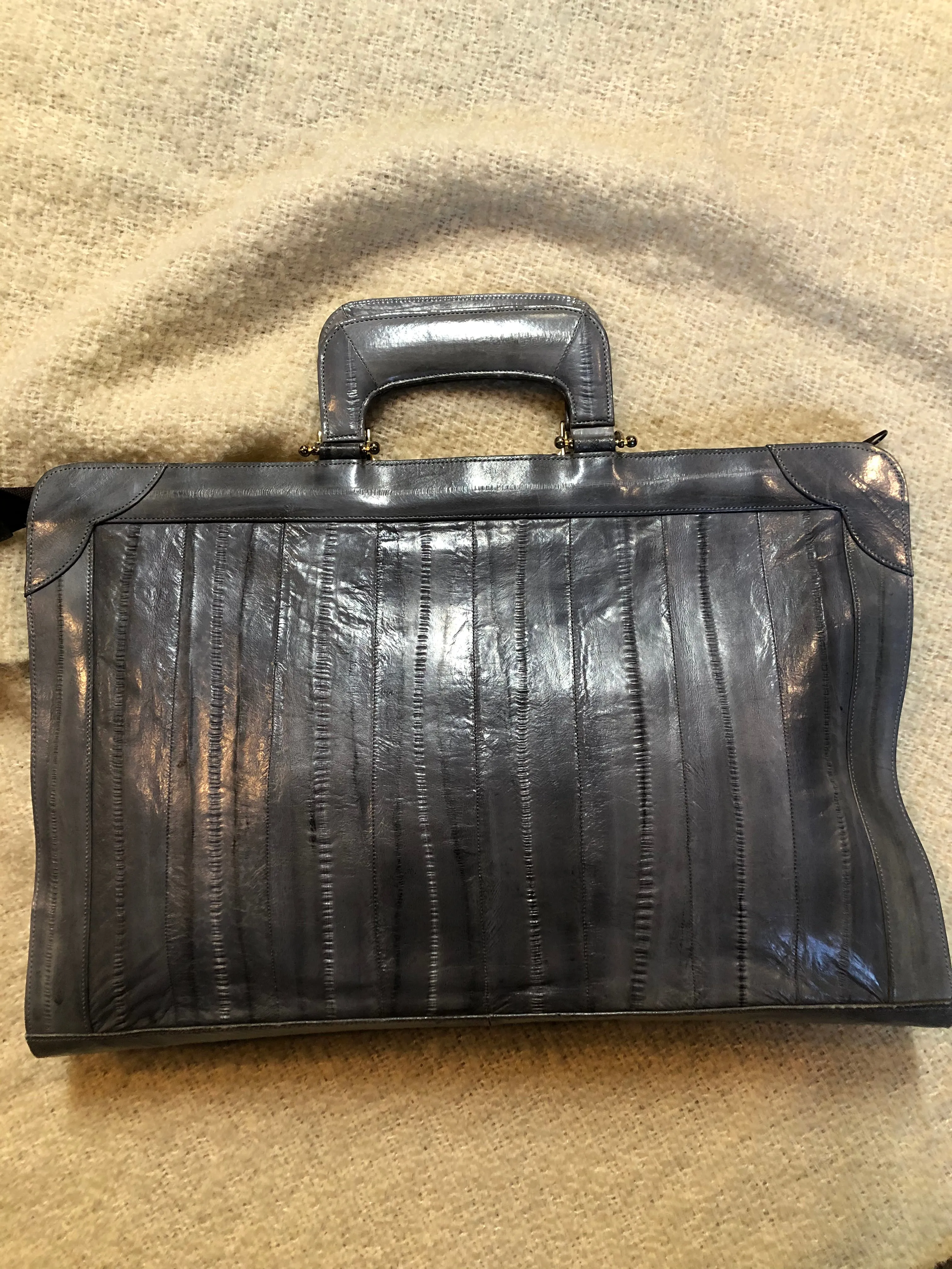 Borim Grey Eel Skin Bag