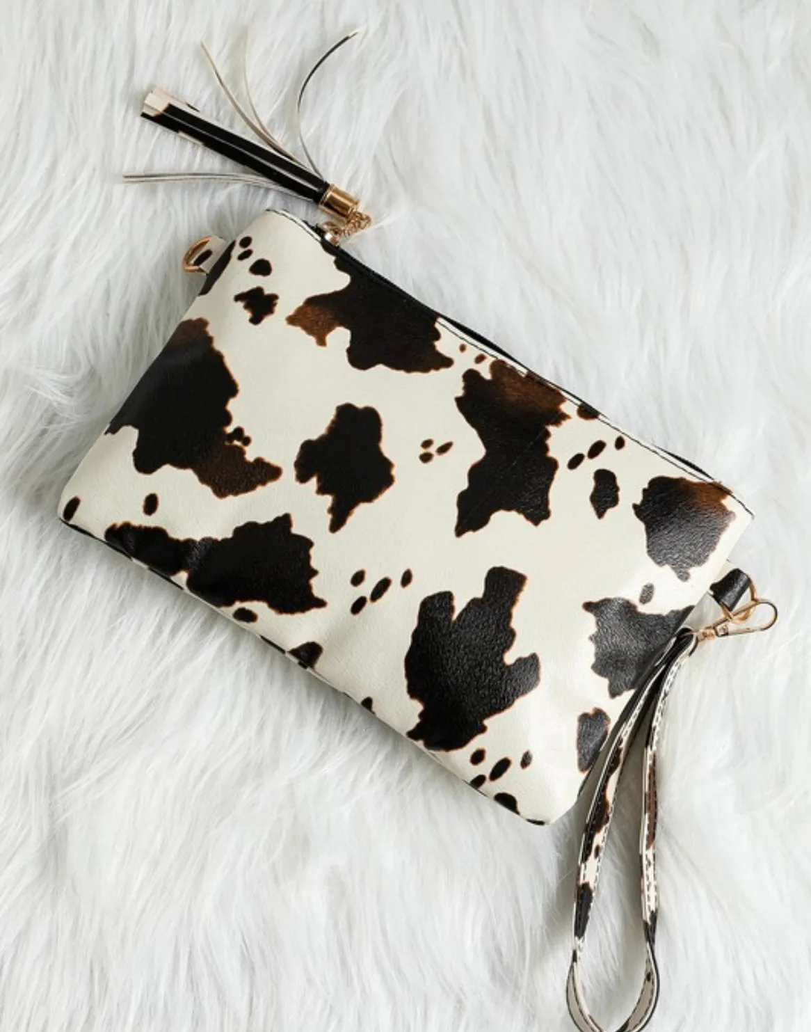 Cow Print Wristlet Clutch Bag w/Zipper Closure & Tassel