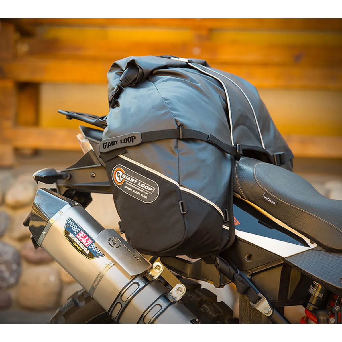 Giant Loop Great Basin Saddlebag