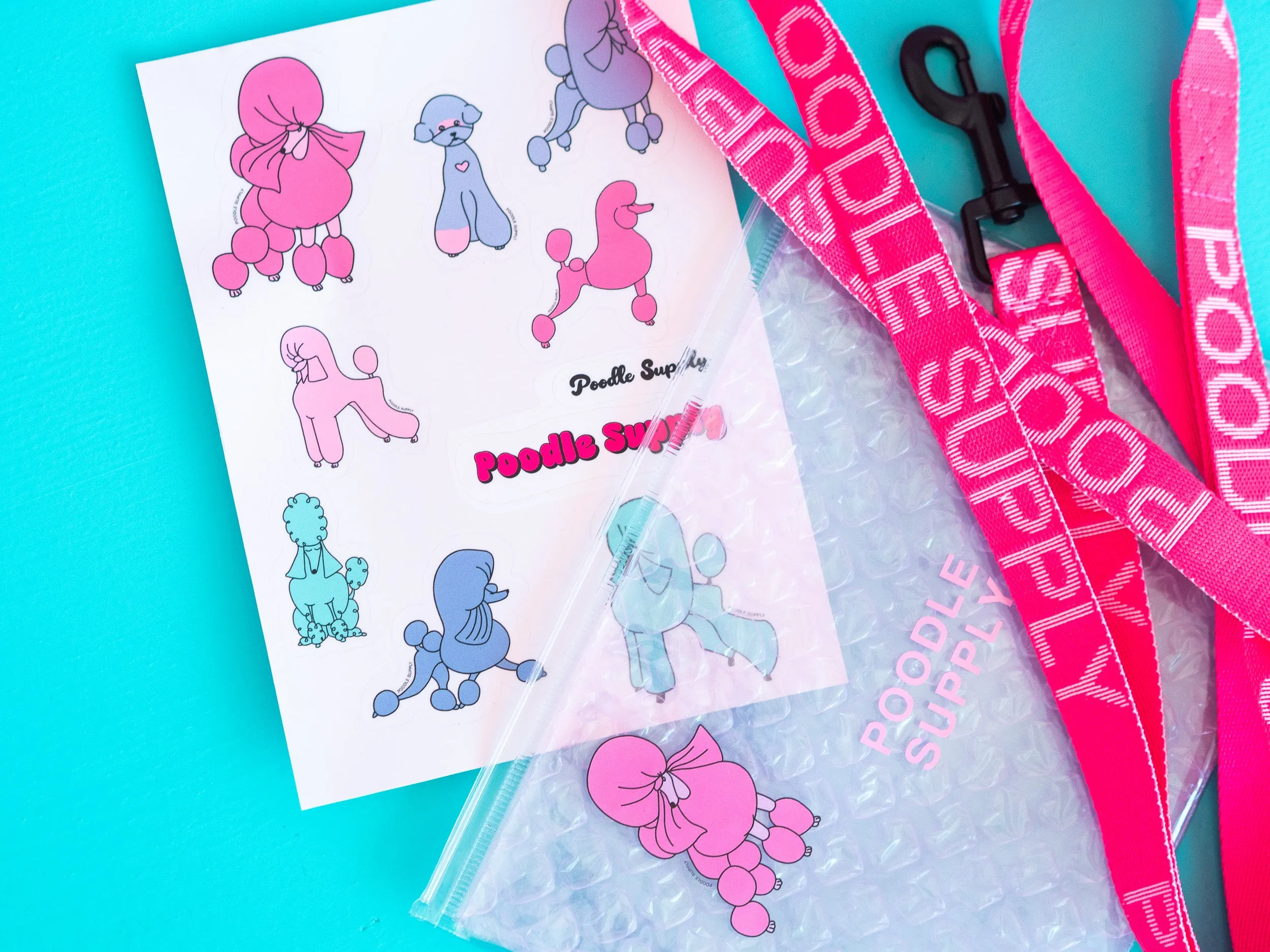 Poodle Mania Adjustable Leash Pink   Pouch Bag with Sticker Set